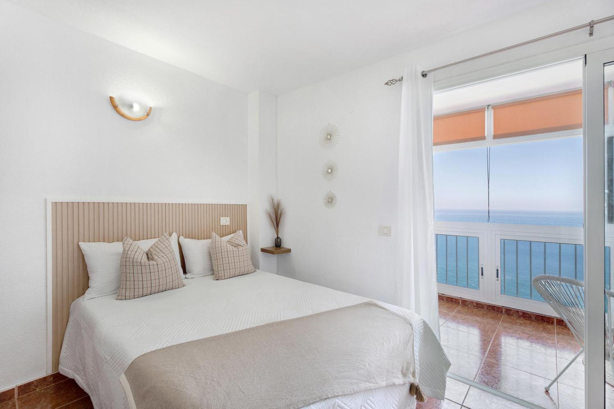 Luna Apartment
